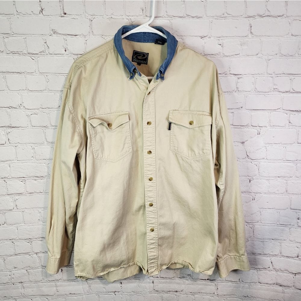 Men's Roper denim collar longsleeve button-down shirt, size Large